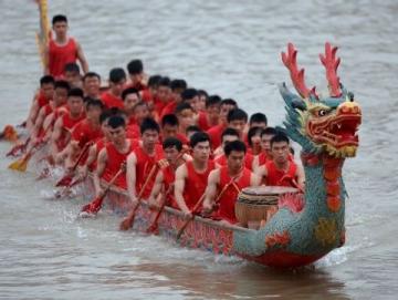 端午节民间习俗在呼和浩特宽巷子传承之路