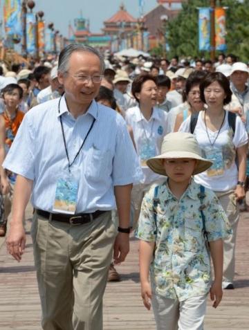 五一假期不妨宅家陪伴家人避开人群