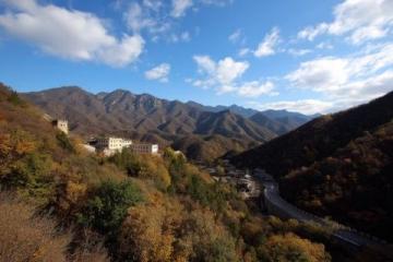 安徽春季旅游必看景点攻略:黄山三天游自驾游注意事项美食推荐