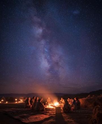 中国旅游日特辑:凤凰北岸露营基地,初夏星空下的避世之选