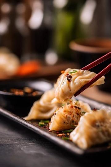 一口团圆,一口幸福:饺子——中国年的味道与文化传承