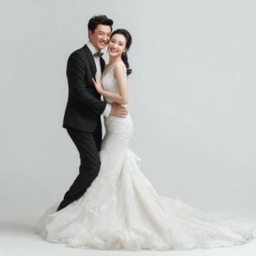 杨思琦前男友李泳豪近日大婚，正式迎娶台湾女友过门，他希望可以尽早生两个孩子
