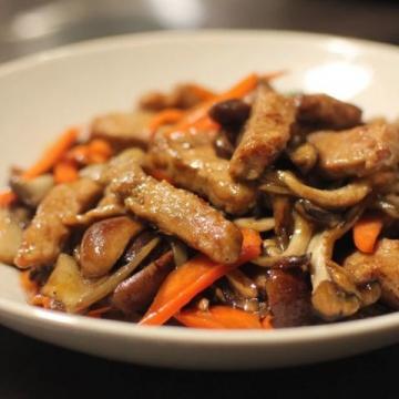 制作爆炒鸡杂,详解烟火人间我的爆炒鸡杂秘籍