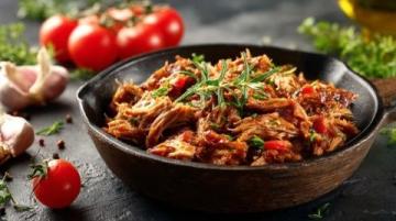 红烧肉用冰糖好还是白糖好,如何选择最佳调味品?