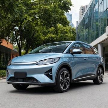 表弟劝我不要迷信合资和新能源车,我用8万元买了长安逸动而不是13万元的卡罗拉混动