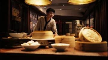 广西桂平市罗秀镇特色美食：米果制作工艺与情感传承