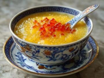 萝卜筒骨汤的做法(筒骨汤美食)