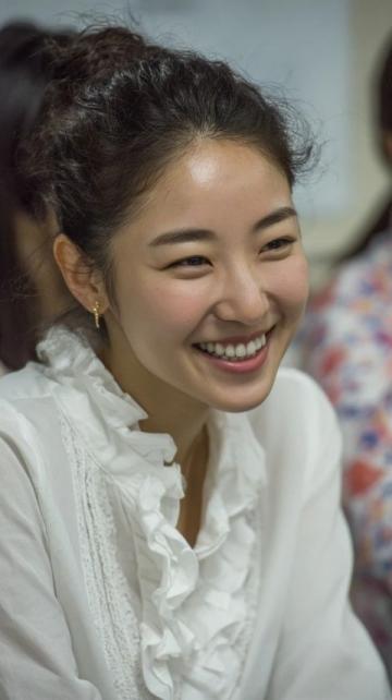 衡水女孩高考707分北大生变海军战士:青春在磨砺中闪光
