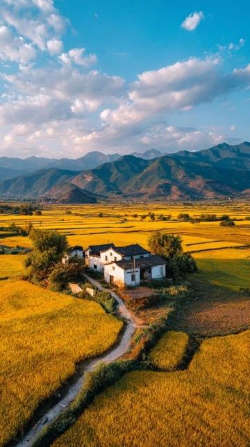 云南之旅第三站：探寻宜良自然奇观、农家乐与百年滇越铁路