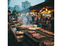 西双版纳之夜：美食与繁华下的告庄星光夜市