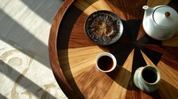 琥珀茶室(茶室里的时光琥珀)