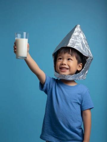 福州14岁男孩因每日多杯奶茶，健康滑坡至患糖尿病，探讨过度消费与健康责任