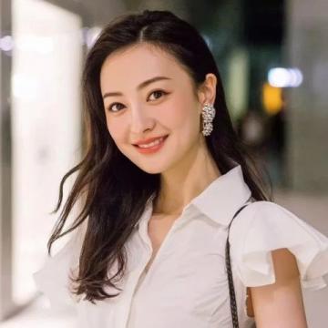 福州新秀陈昊宇闪耀演艺界