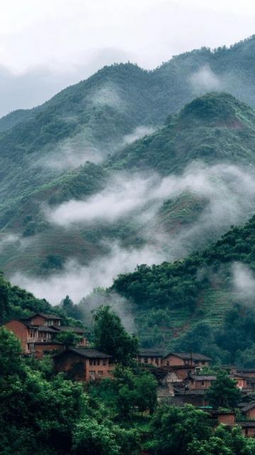 建水县,一座深藏于云南南部红土高原怀抱中的小城