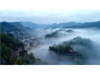 8月12-14日全家峨眉山之行：印象深刻的清音平湖美景、徒步万年寺的趣闻感慨、首秀全景相机与三天行程花费统计