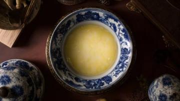 手打酸奶:传统与味蕾的经典碰撞