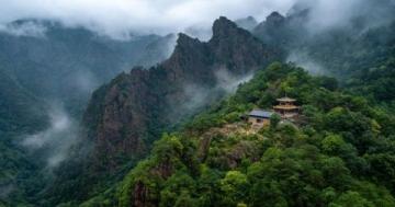 探索广西钦州:灵山之旅——中国荔乡的风光与历史