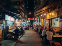 台湾夜市美食蚵仔煎：看似简单却藏美味秘诀！