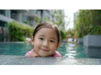 九岁孩子学游泳，家长必教的泳池安全常识