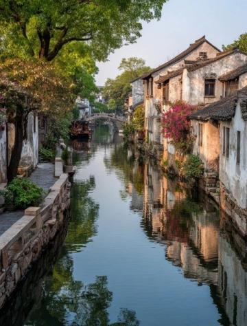 江南水乡的古镇，香脆又热闹