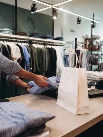 实体店难以续命：如何让实体店与网购抗衡？