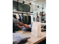 实体店难以续命：如何让实体店与网购抗衡？